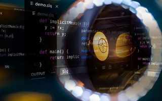 天门 ,php声明和调用变量的符号是什么？